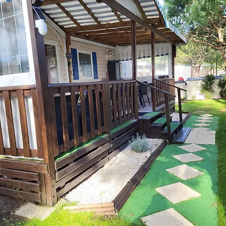Mobilhome * 생-줄리앙-앙-보른