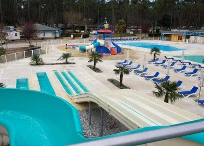 مكان تخييم Mobilhome *