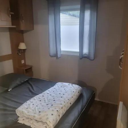 Mobilhome * Saint-Julien-en-Born